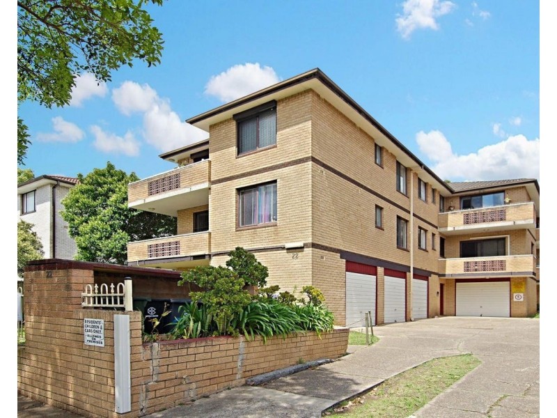8/22 Fairmount Street, Lakemba NSW 2195