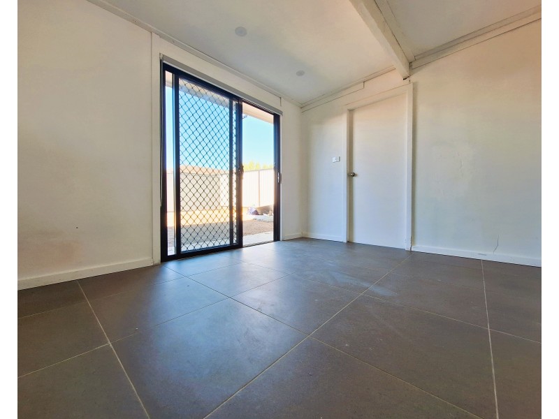 32 Broughton Street, Old Guildford NSW 2161