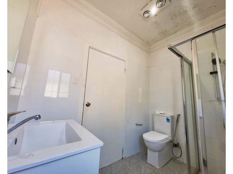 32 Broughton Street, Old Guildford NSW 2161