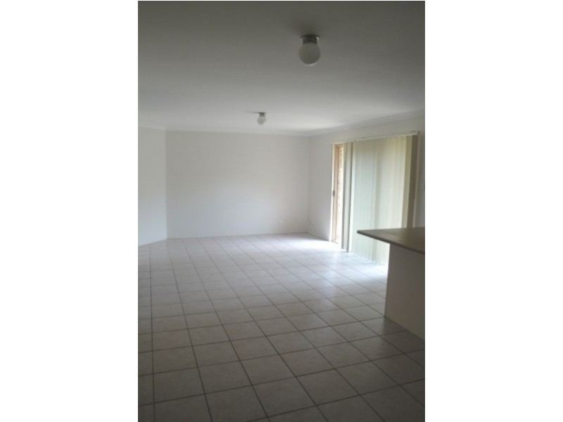 116 Henry Cotton Drive, Parkwood QLD 4214