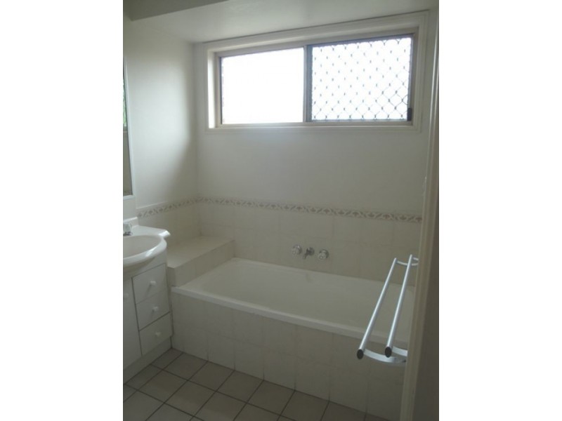 116 Henry Cotton Drive, Parkwood QLD 4214