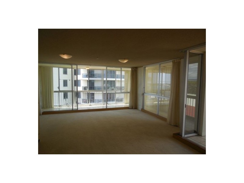 24/18 Queen Street, Southport QLD 4215