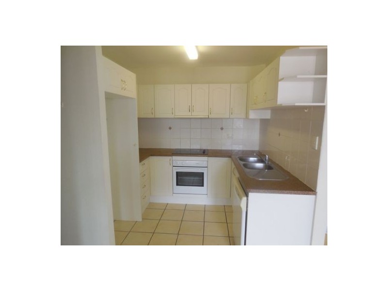 24/18 Queen Street, Southport QLD 4215