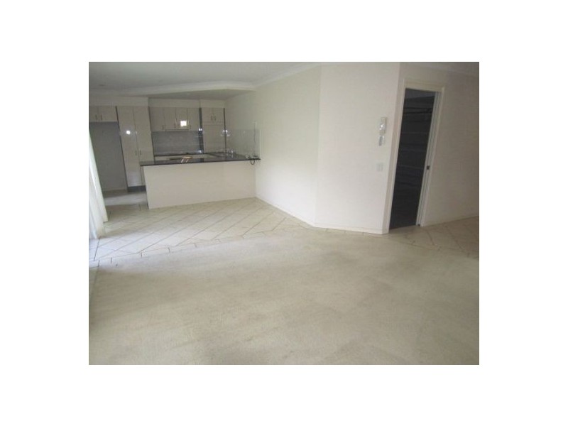 2/228 Queen Street, Southport QLD 4215