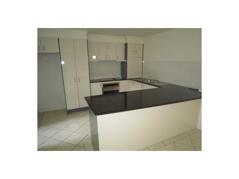 2/228 Queen Street, Southport QLD 4215