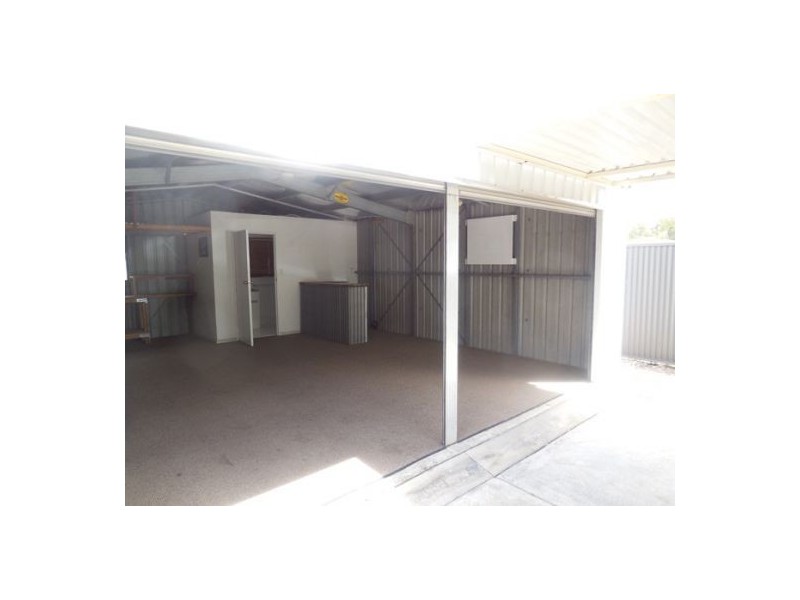 36 Horder Avenue, Labrador QLD 4215