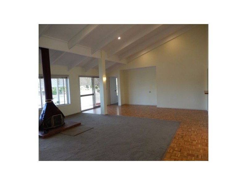 55 River Crescent, Broadbeach Waters QLD 4218
