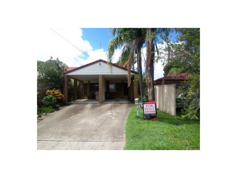 2/9 Meyer Street, Southport QLD 4215