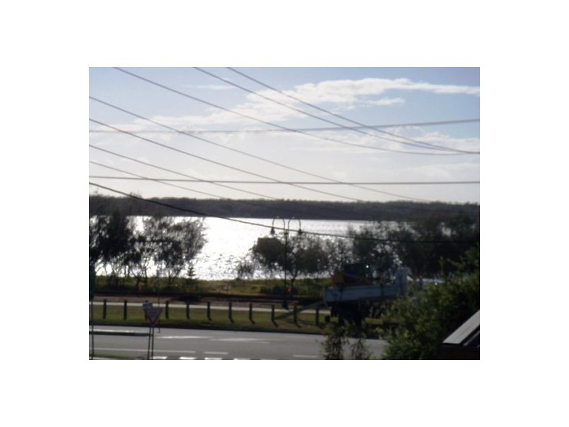 6/6 Parker Street, Labrador QLD 4215