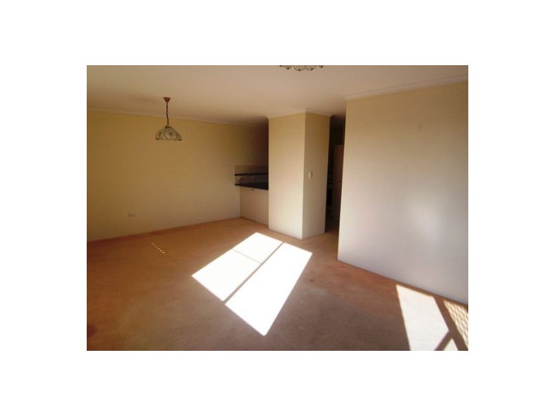 6/6 Parker Street, Labrador QLD 4215