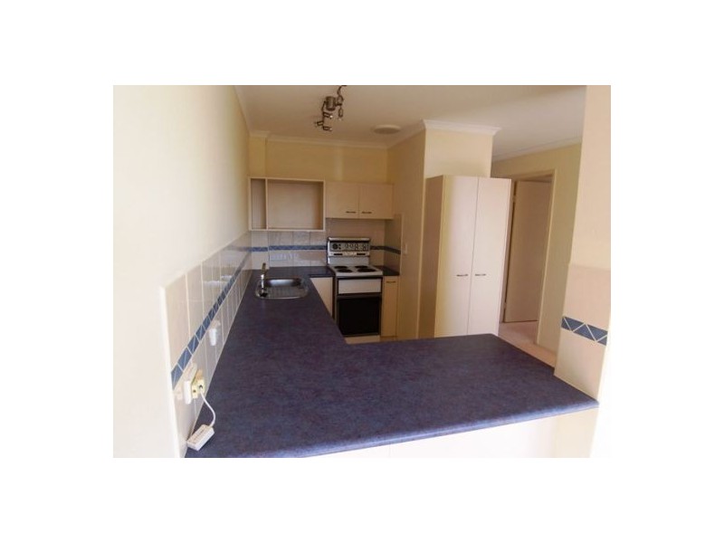 6/6 Parker Street, Labrador QLD 4215