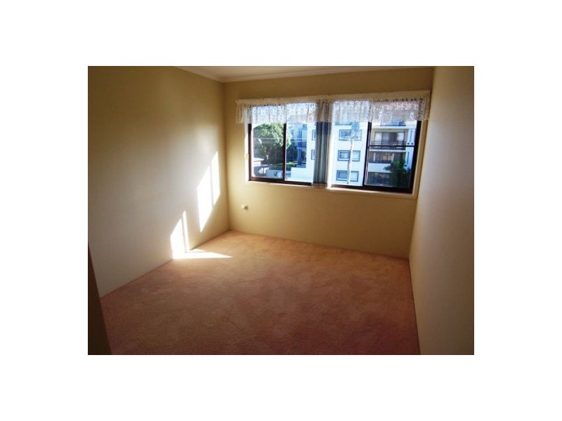 6/6 Parker Street, Labrador QLD 4215