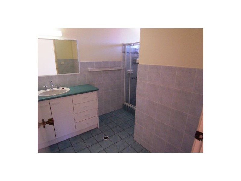 6/6 Parker Street, Labrador QLD 4215