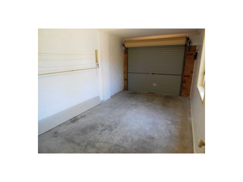 6/2 Brown Street, Labrador QLD 4215