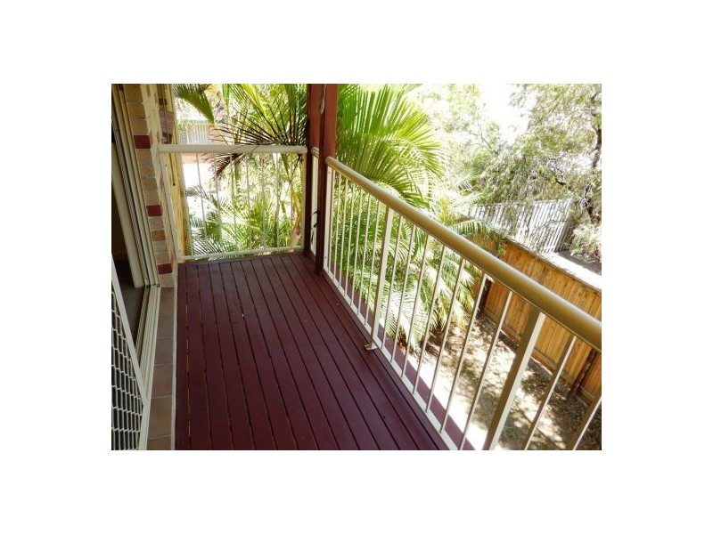 6/2 Brown Street, Labrador QLD 4215