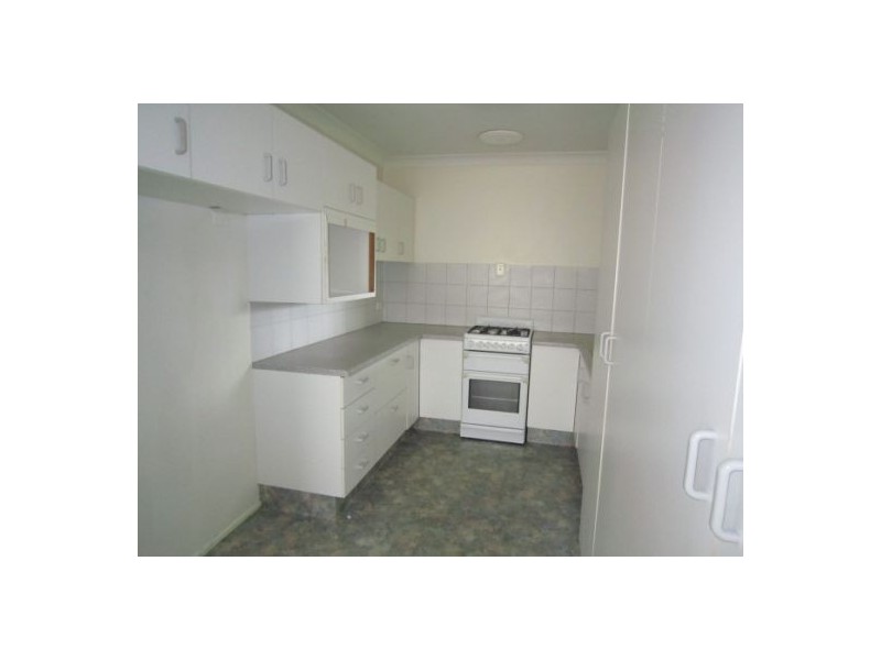 113 Eugaree Street, Southport QLD 4215