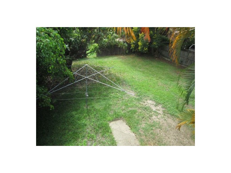 113 Eugaree Street, Southport QLD 4215