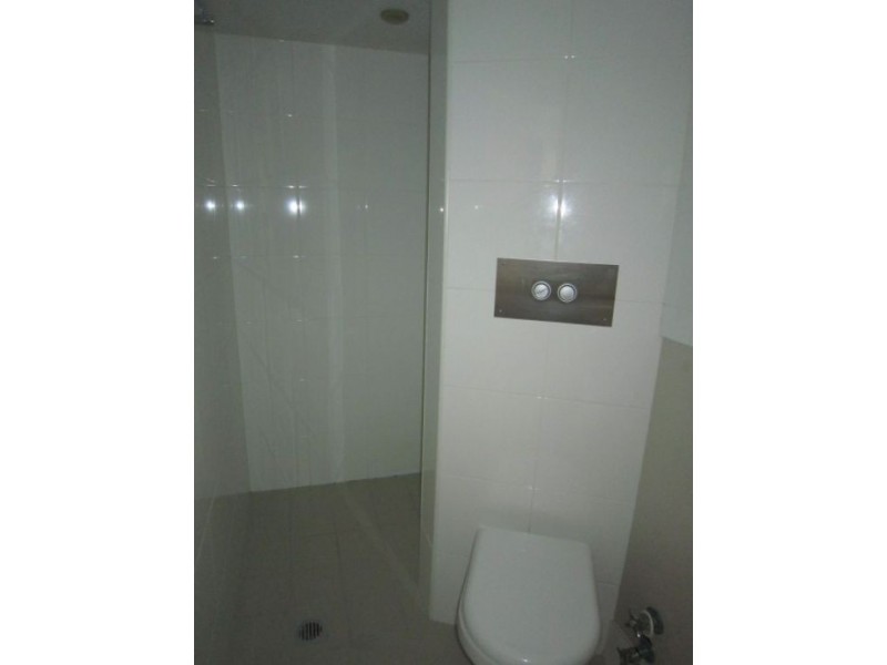 1/148 High Street, Southport QLD 4215