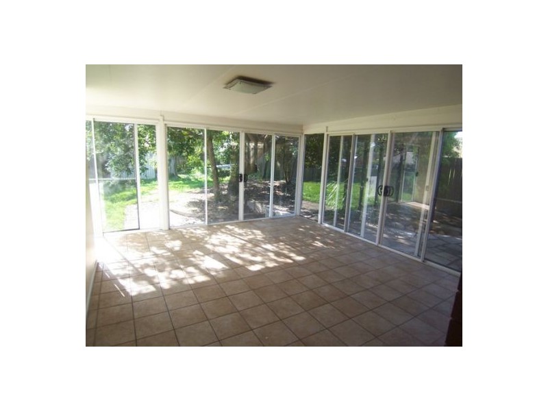 11 Anne Street, Southport QLD 4215