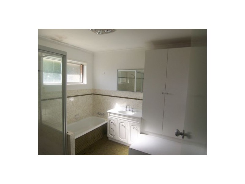 11 Anne Street, Southport QLD 4215