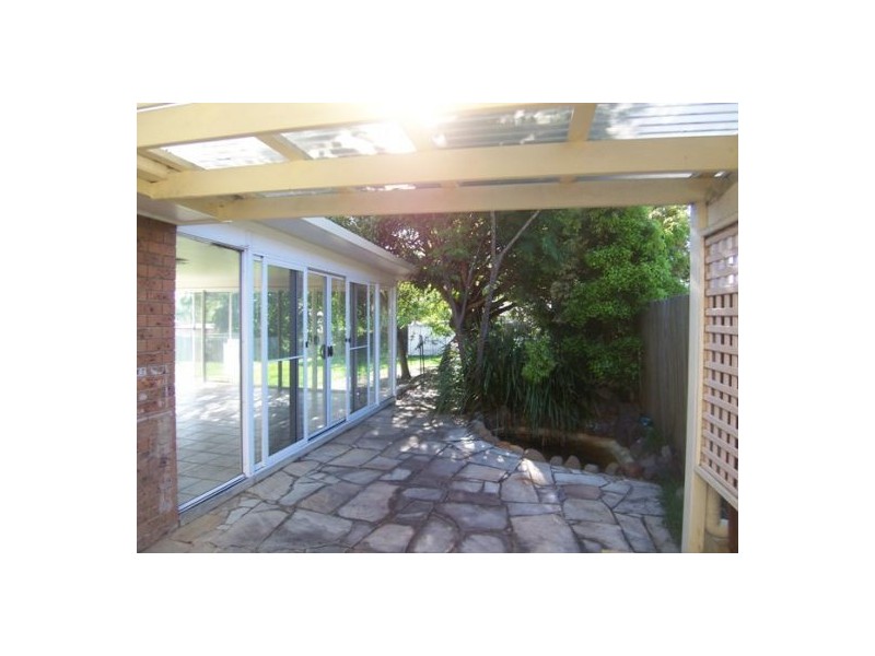 11 Anne Street, Southport QLD 4215