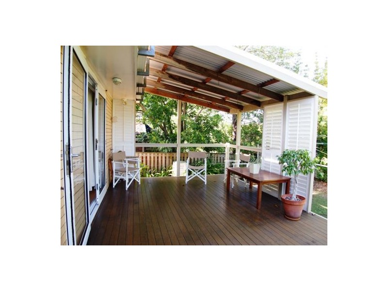 10 Magnolia Drive, Southport QLD 4215