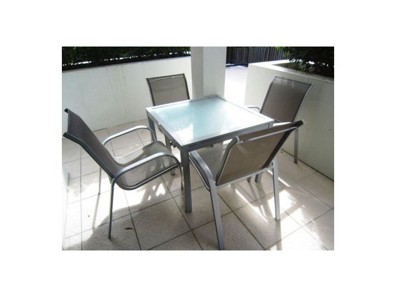 18/15 Lloyd Street, Southport QLD 4215