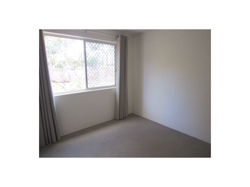 2/203 Scarborough Street, Southport QLD 4215