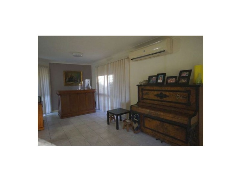 34 Daintree Drive, Parkwood QLD 4214