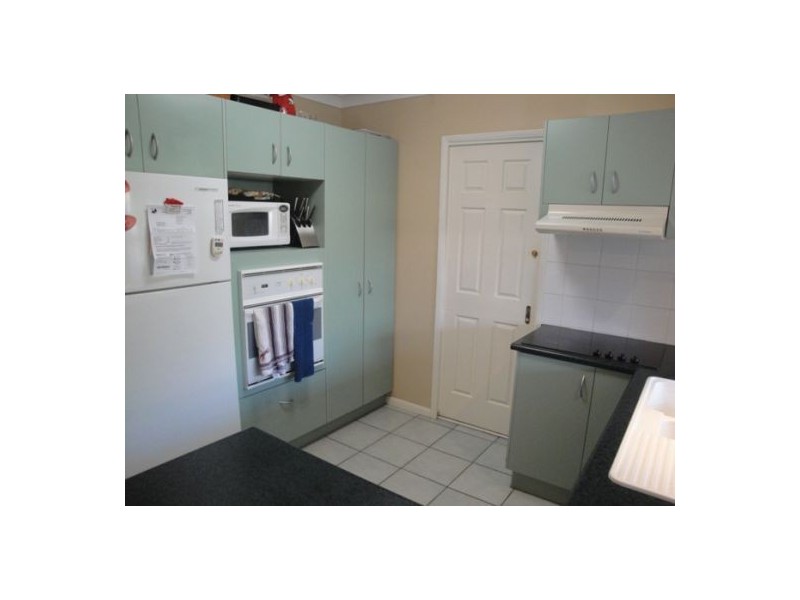 4/32 Billington Street, Labrador QLD 4215