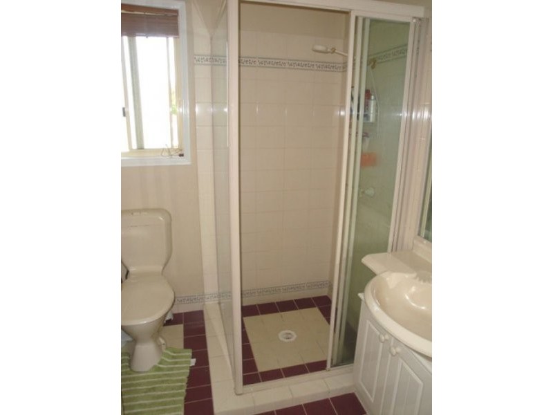 4/32 Billington Street, Labrador QLD 4215