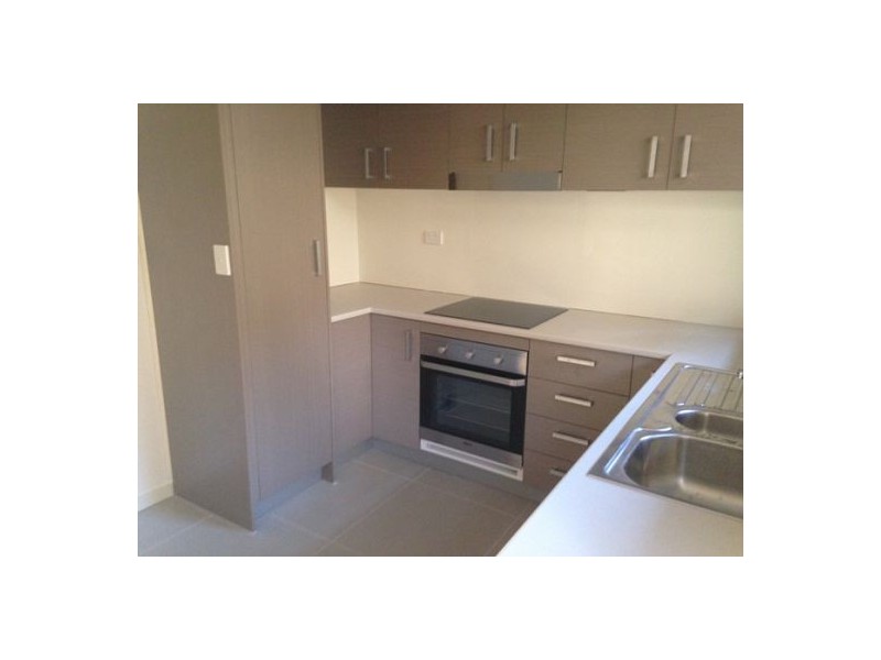 4/29 White Street, Southport QLD 4215