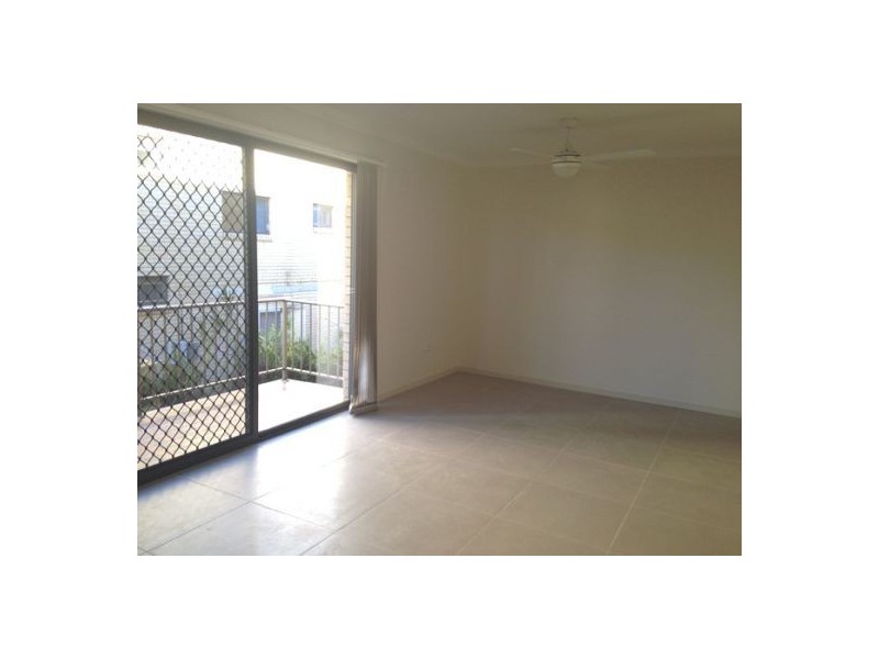 4/29 White Street, Southport QLD 4215