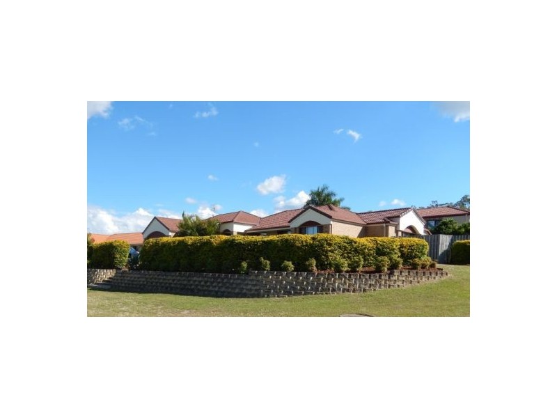 14 Chatham Av, Pacific Pines QLD 4211