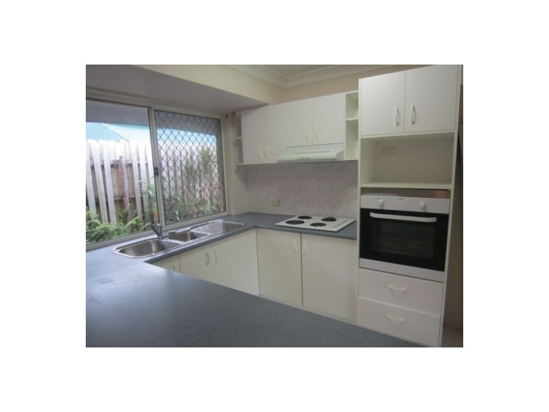 27 Fairweather Drive, Parkwood QLD 4214