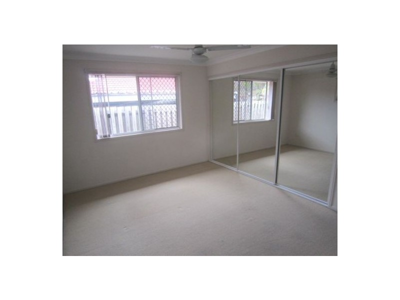 27 Fairweather Drive, Parkwood QLD 4214