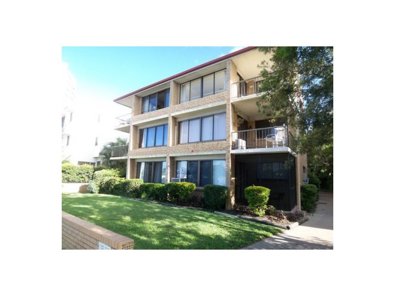 5/4 Broad Street, Labrador QLD 4215