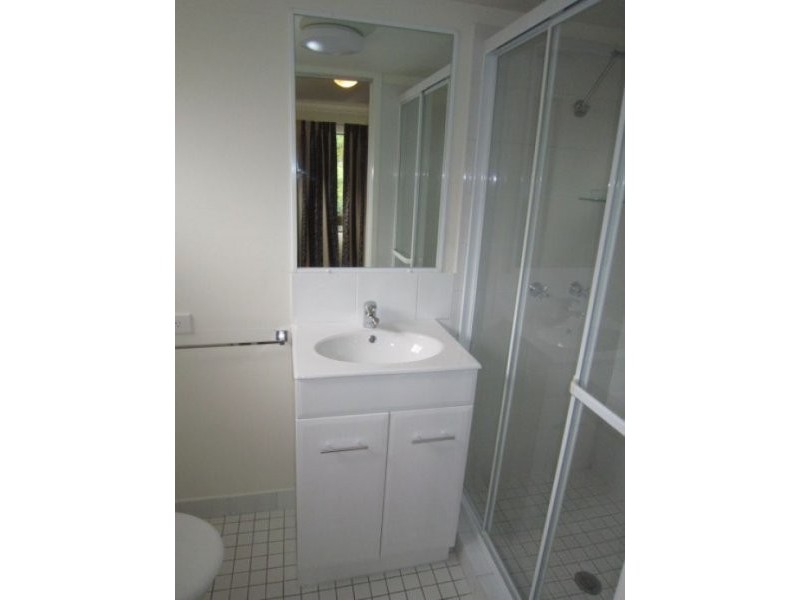 1/26 Lather Street, Southport QLD 4215