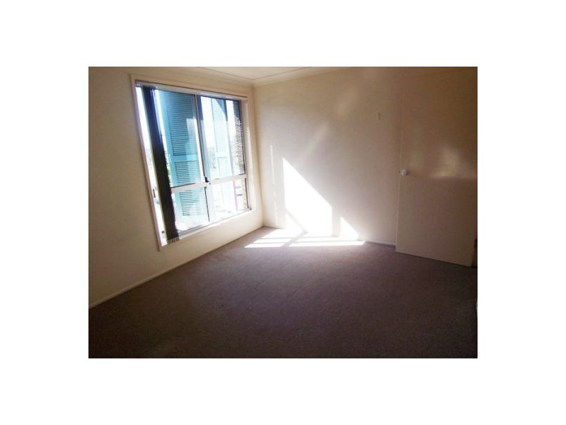 8/128 Marine Parade, Southport QLD 4215