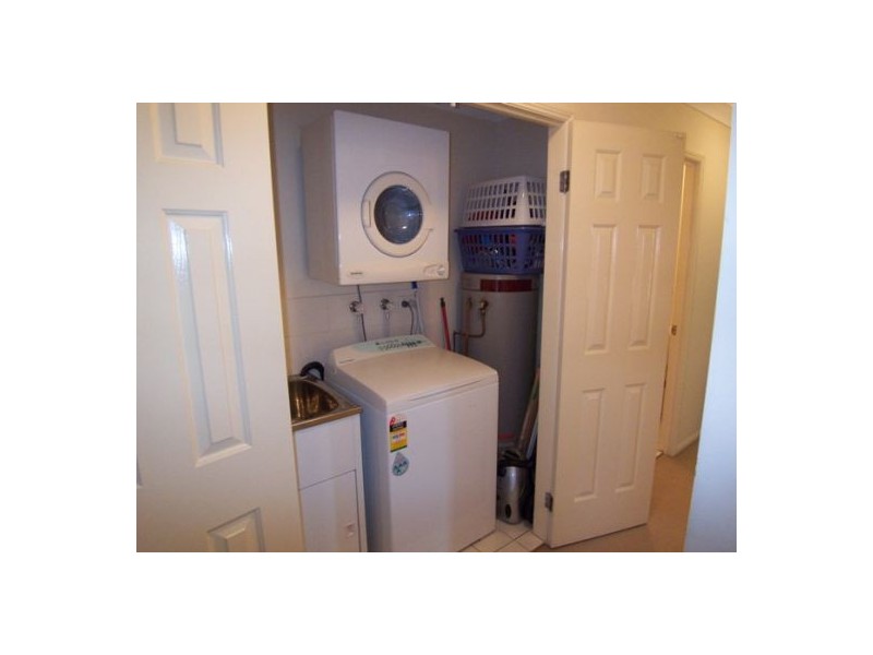 8/61 North Street, Southport QLD 4215