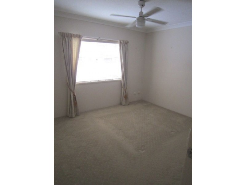 9/61 Bauer Street, Southport QLD 4215