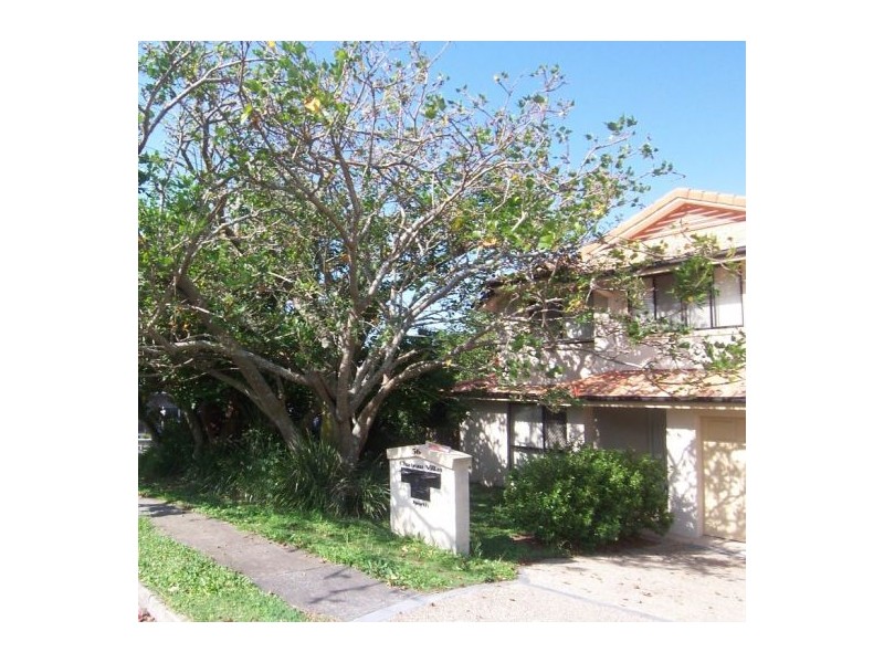 1/56 Ward St, Southport QLD 4215