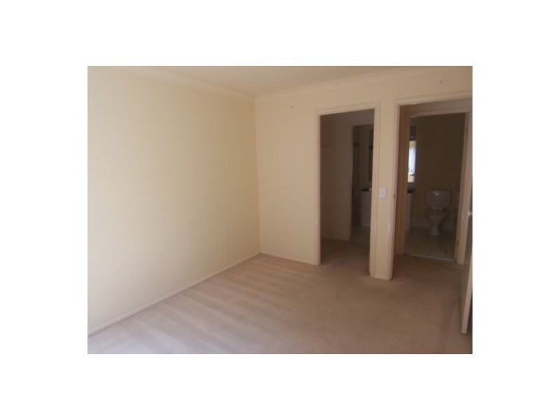 6/97 Eugaree Street, Southport QLD 4215