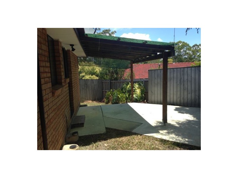 1/4 Melrose Place, Southport QLD 4215