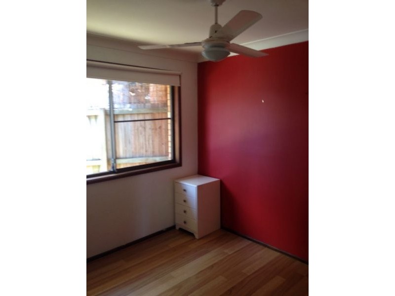 1/4 Melrose Place, Southport QLD 4215