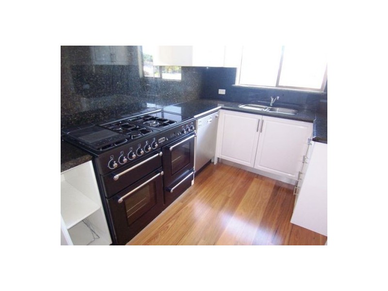 14 Stevens Street, Southport QLD 4215