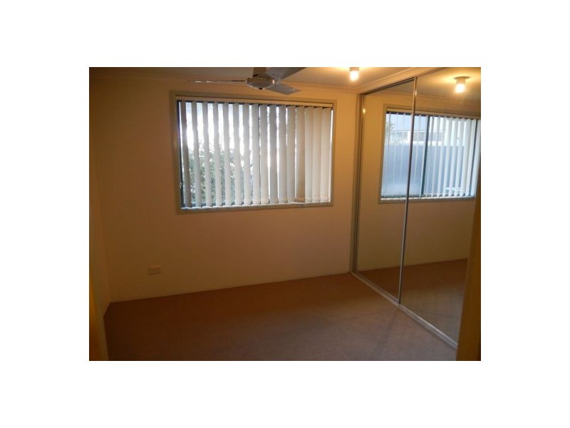 8/124 Queen St, Southport QLD 4215