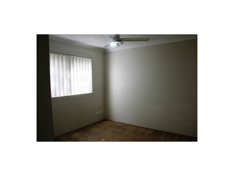 3/2 Johnston Street, Southport QLD 4215