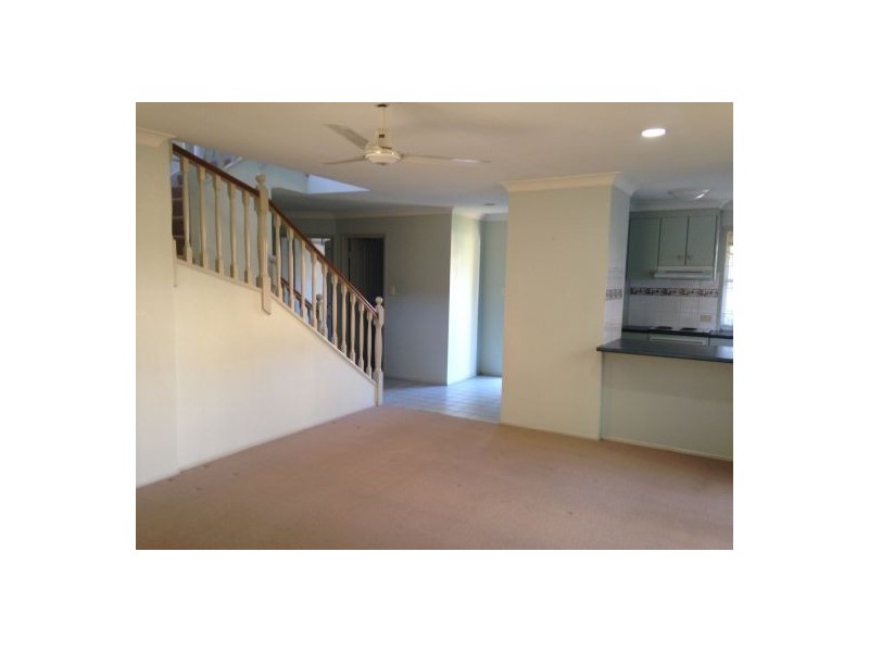 1/53 Paddington Drive, Carrara QLD 4211