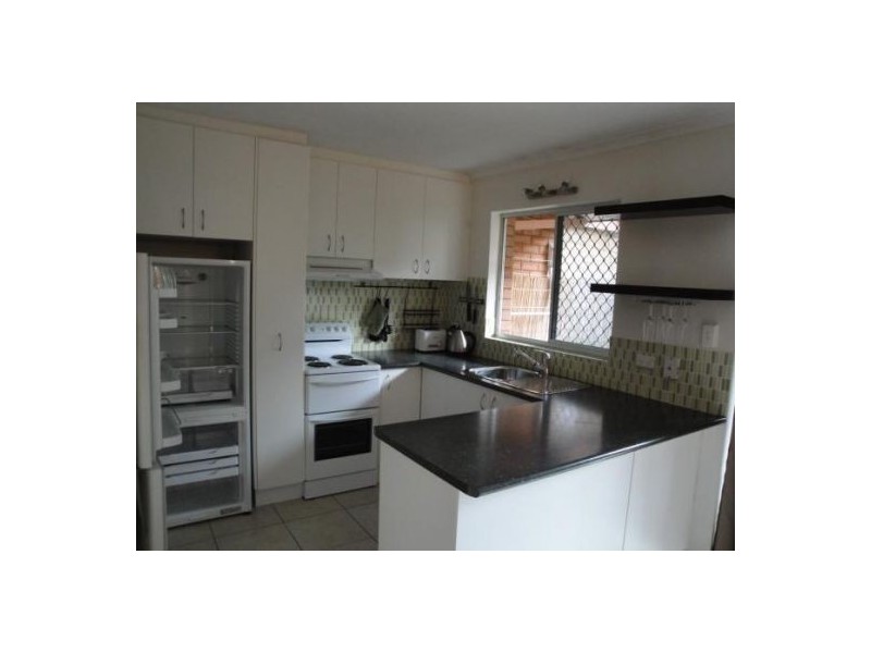 2/21 North Street, Southport QLD 4215